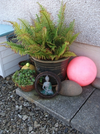 It doesn’t have to be big….to be a garden: Idea No. 3