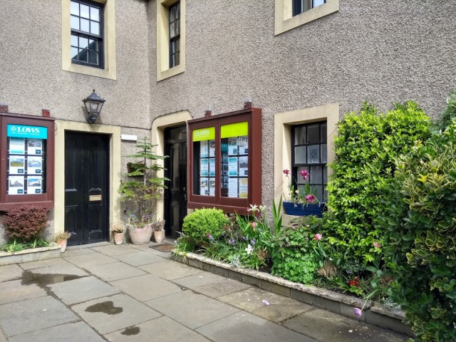 Life and Colour Return to Kirkwall Town Centre