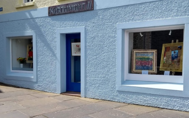 Robinson RR ‘Coasting With The Devil’ in Stromness – Extended