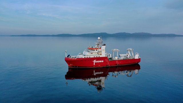 Complex Mapping of the Seabed for 16 Fibre Optic Cables Completed.