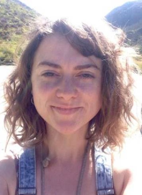 ‘Out of the Round: Continuity and connection to landscape in hut circle communities’