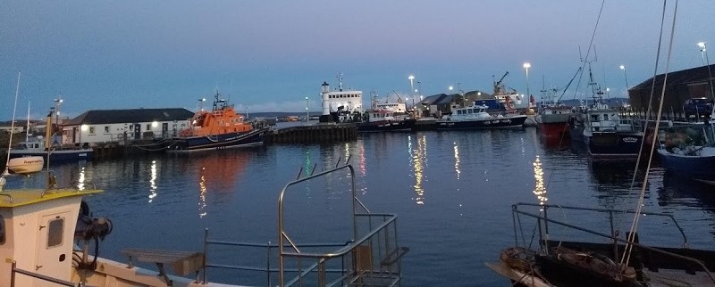 Weather Forecast 5 November : Mainly dry with sunny spells. Lighter winds.