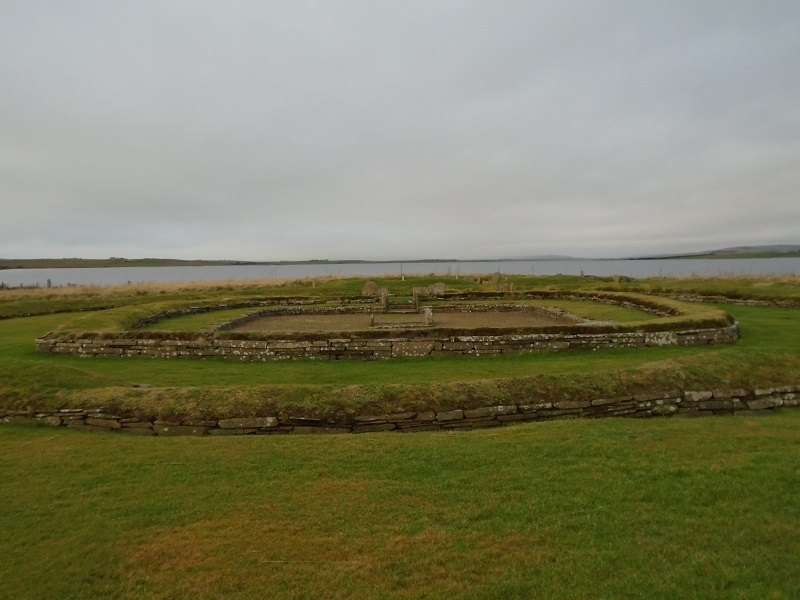 Weather Forecast: Mainly cloudy, some light rain, perhaps brighter spells for Orkney.
