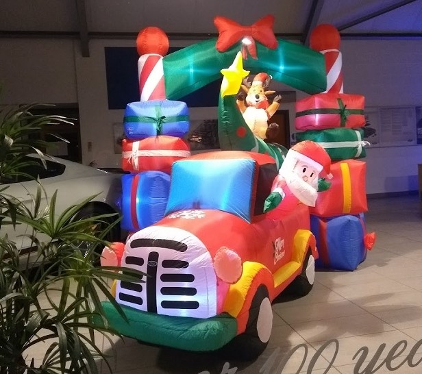 Get On Board for the Orkney Christmas 2021 Tractor Run