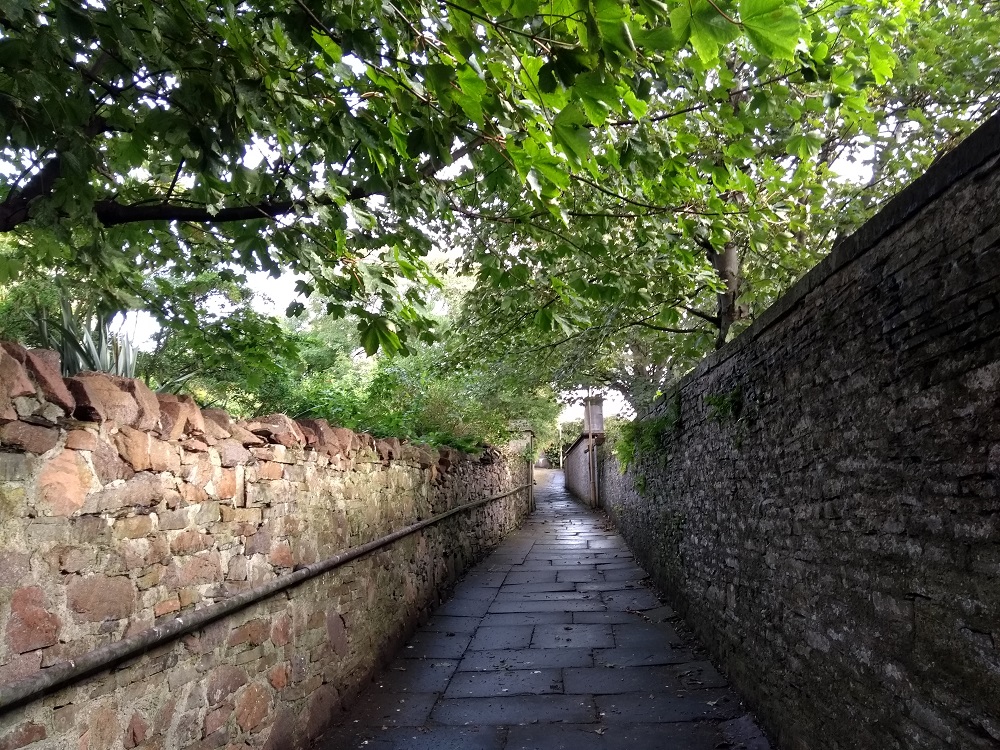 Weather Forecast: Dry with sunny spells, but cloud increasing later