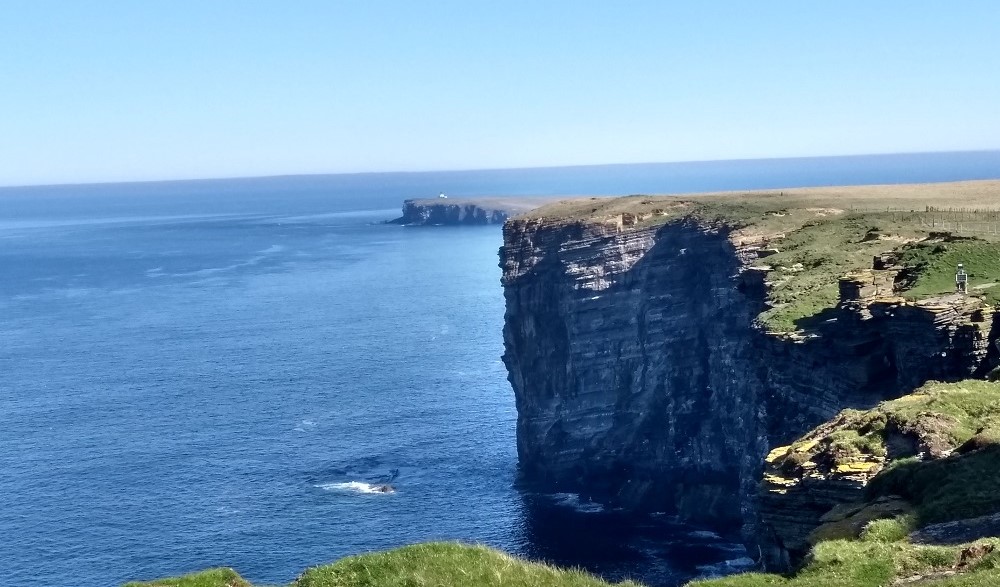 Weather Forecast: Mainly Dry with Sunny Spells