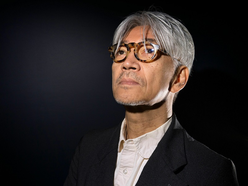 head and shoulders picture of Sakamoto