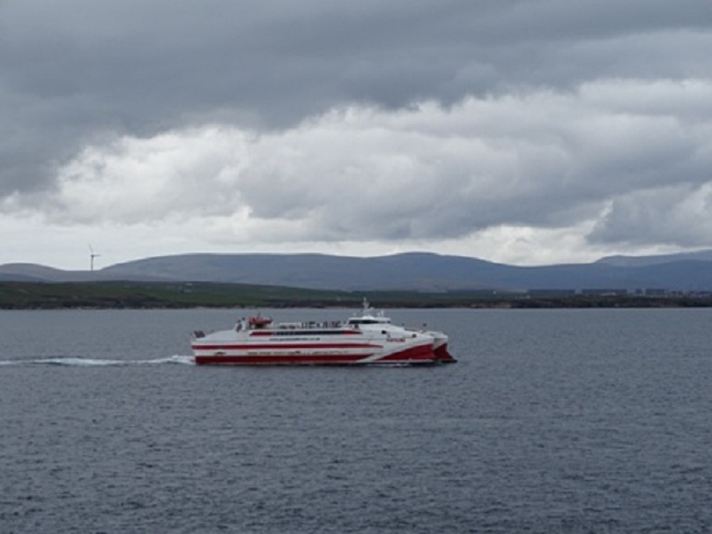 The Pentlina ferry sailing off Hoxa Head