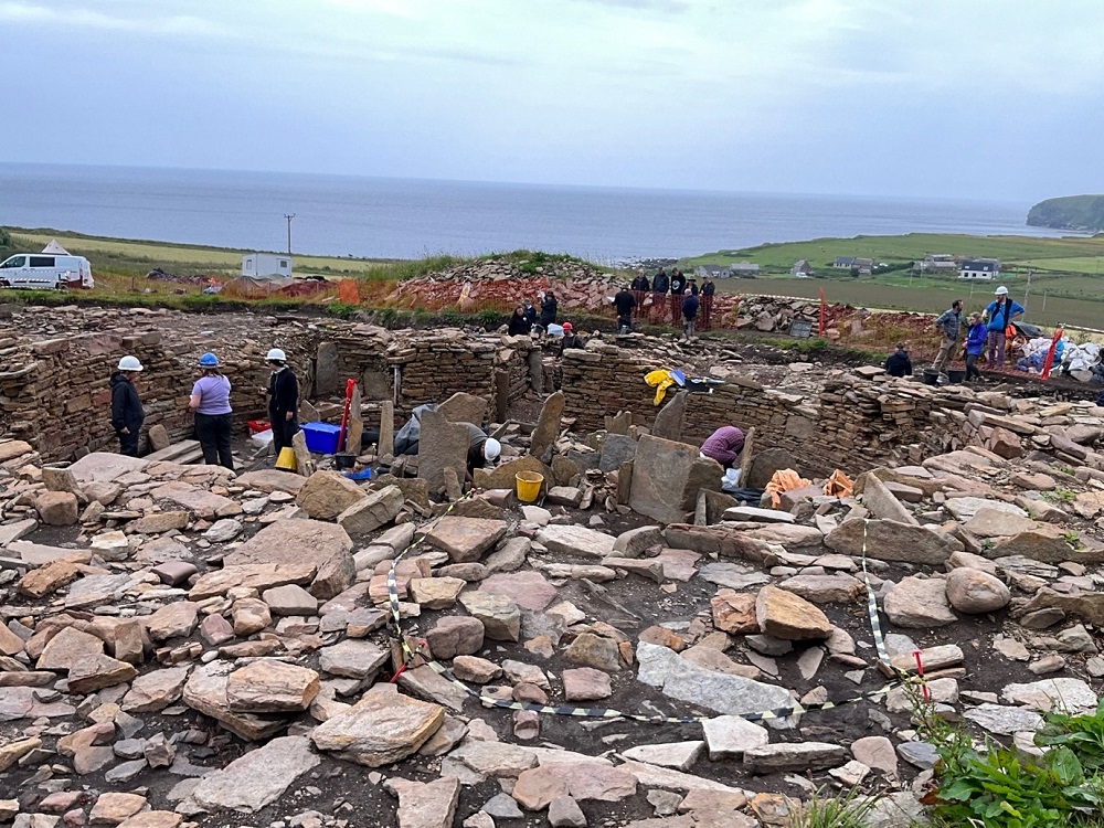 Open Day at The Cairns Archaeological Excavation Site
