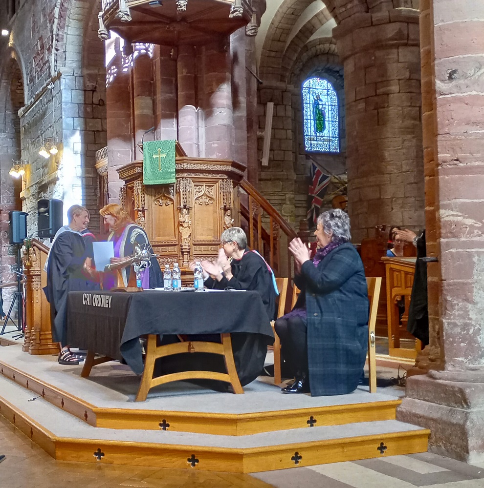 Lesley Mulraine being presented with the special award of Student of the Year by Vicki Nairn