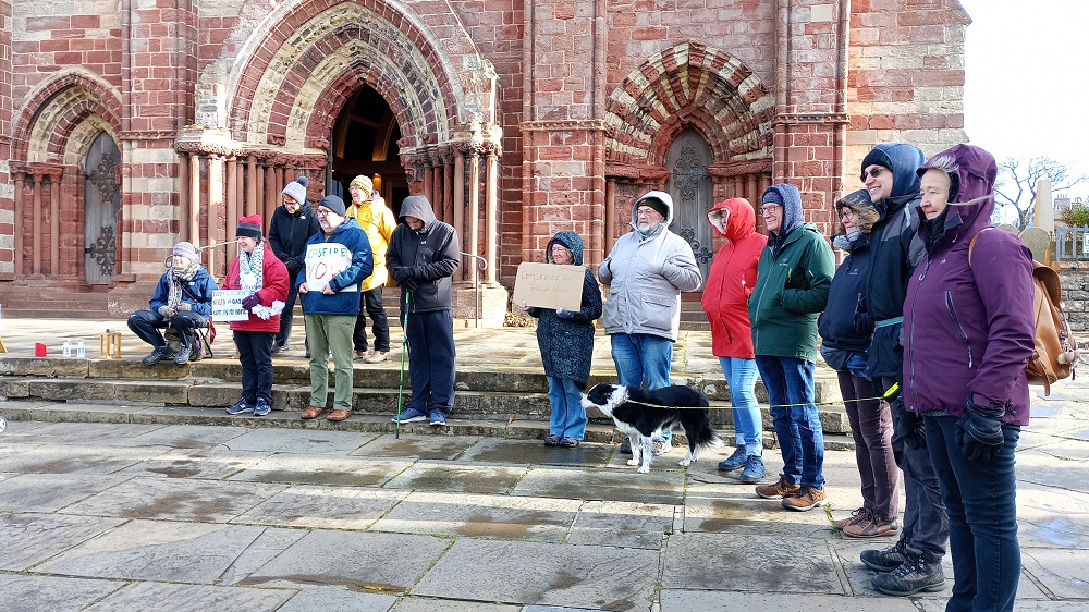 Vigils Held in Orkney Calling for an Immediate Ceasefire: #Gaza