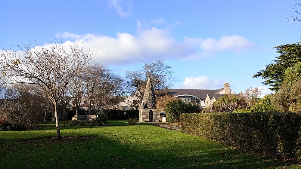 Weather Forecast: Mainly dry and sunny today