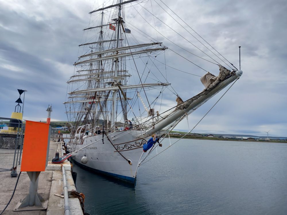 the masted sailing vessel Christian Radich