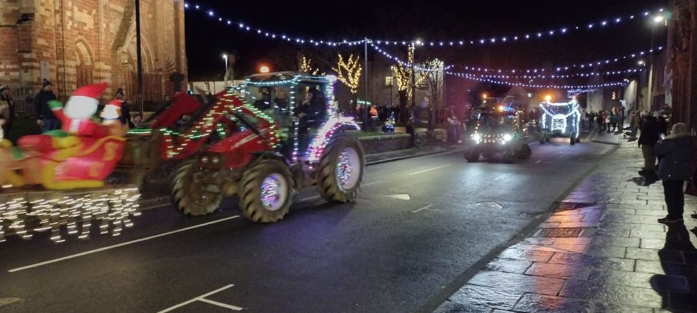 Only a Few Days Left to Contribute: Christmas Tractor Run
