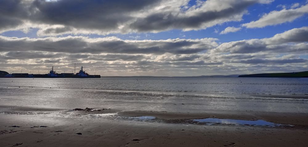 Weather Forecast 26 November : Cloudy with outbreaks of rain, often windy.