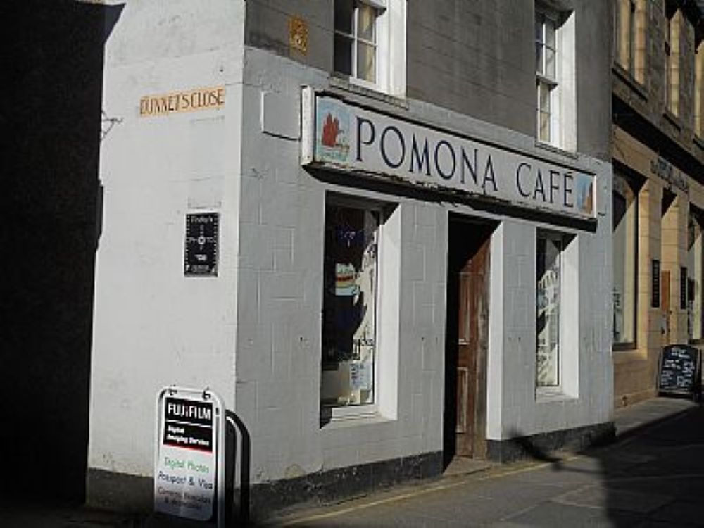 the outside of the Pomona cafe in Kirkwall