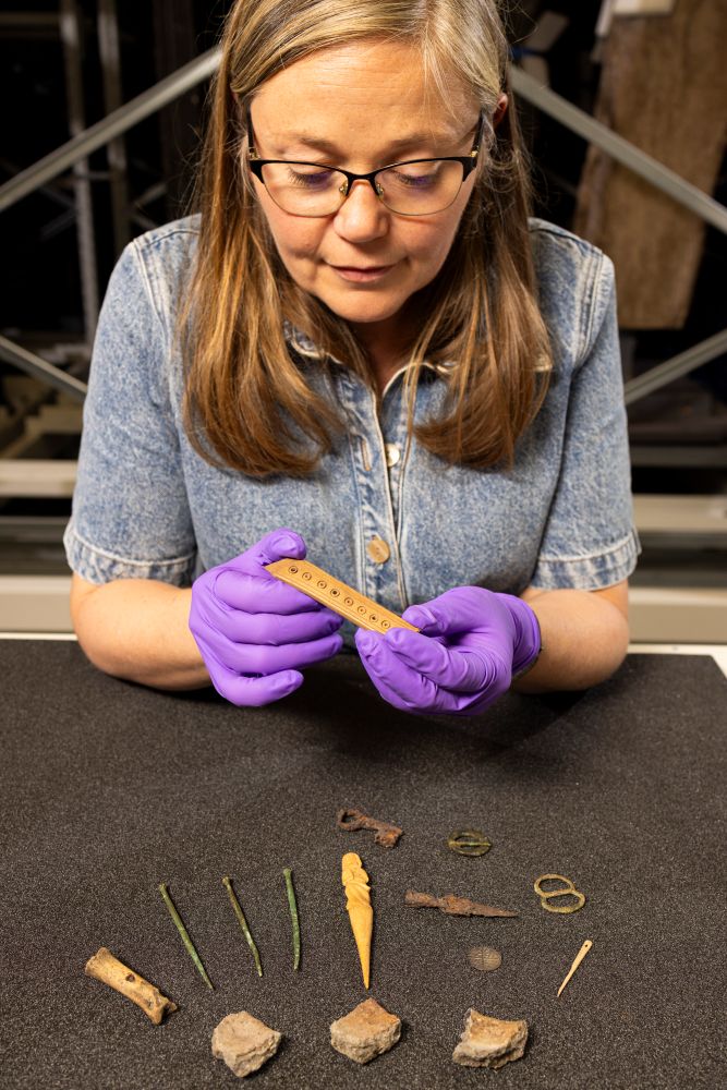 Revealing Life in a 13thC Scottish Castle