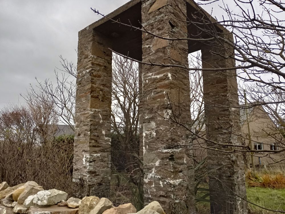 Weather Forecast 1 November : Cloudy and breezy with frequent and heavy showers.