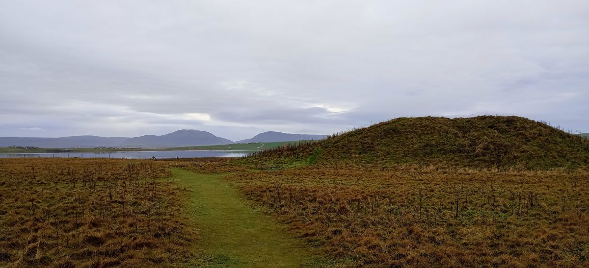 Weather Forecast 7 November : Patchy mist and low cloud, but western Orkney brighter.