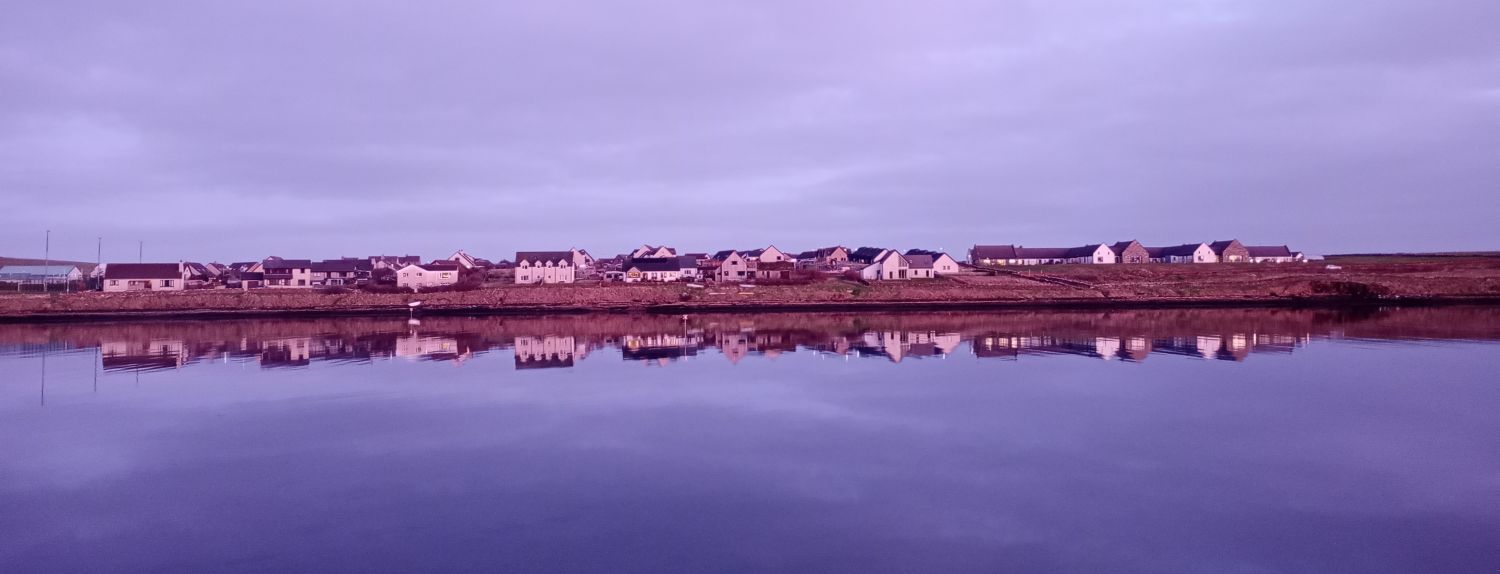 Weather Forecast 31 December : Patchy rain and showers, rain becoming persistent later. Windy.