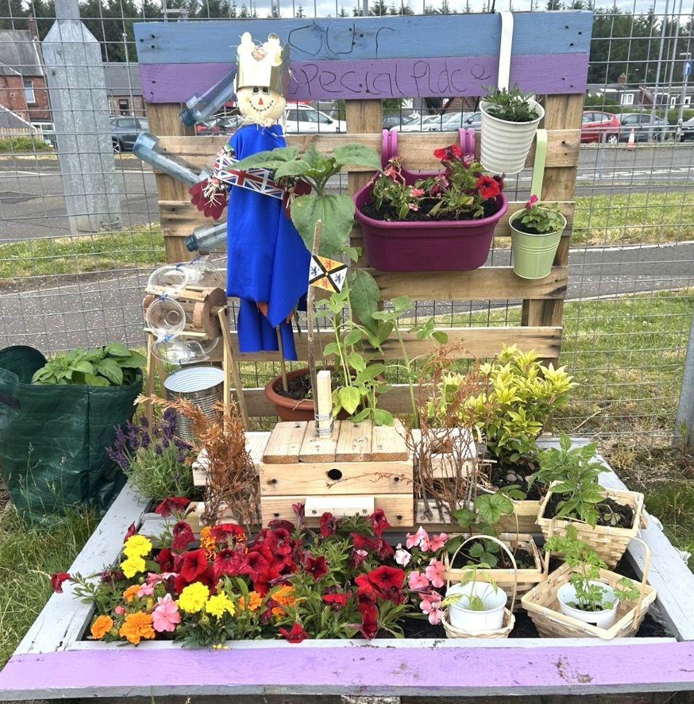 Nursey/School Competition : Design a Pocket Garden on the Theme ‘Fresh Water’.