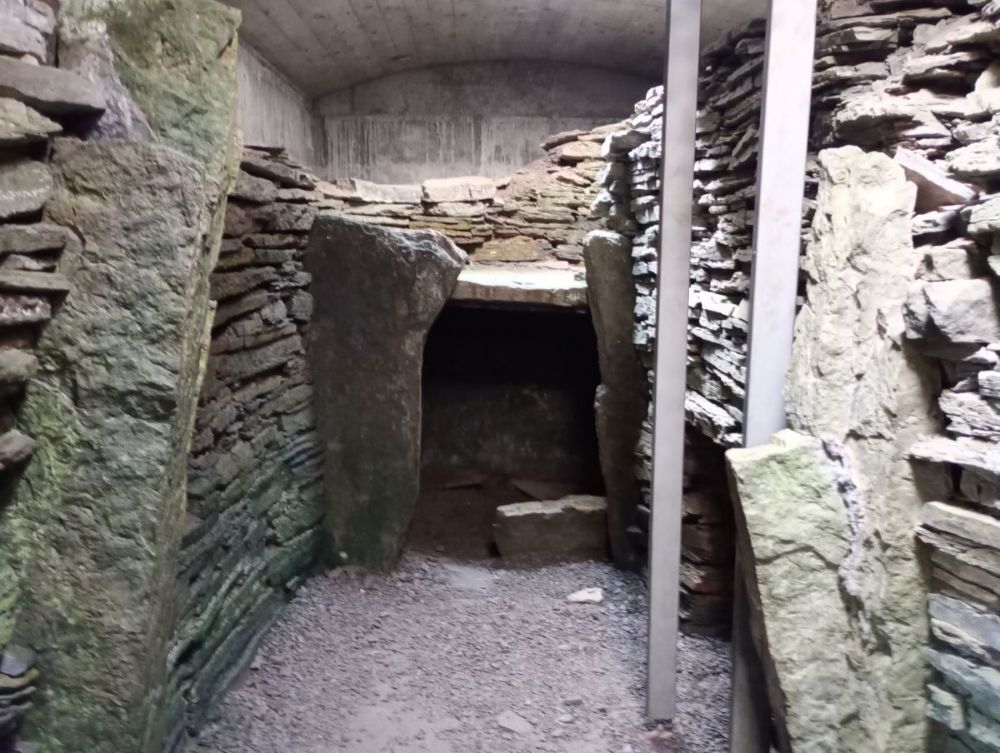 A Visit to the Tomb of the Eagles